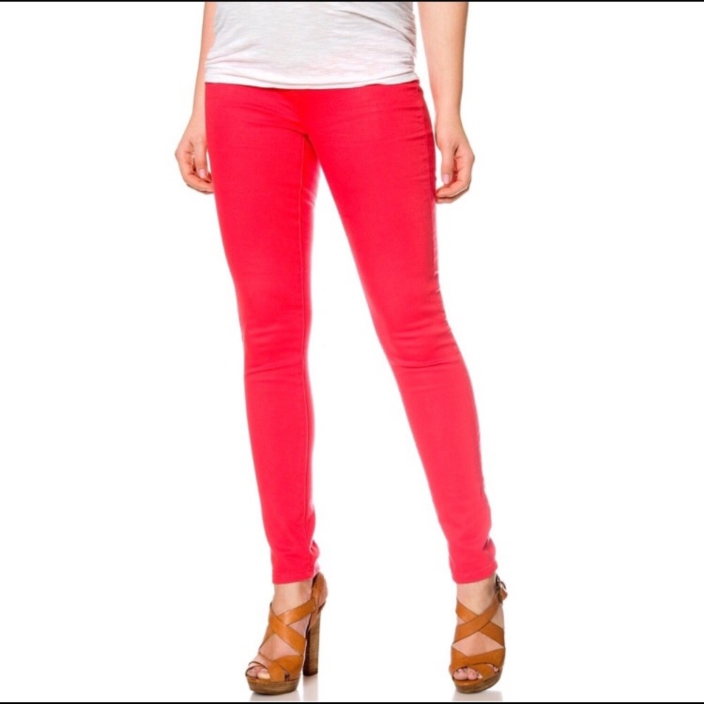 Jessica Simpson Maternity Jeans
